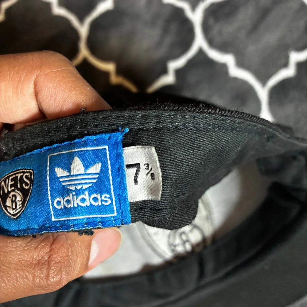 Adidas Brooklyn Nets NBA Fitted Hat 7 3/8 Black Wool Flat Brim Baseball Cap Mens